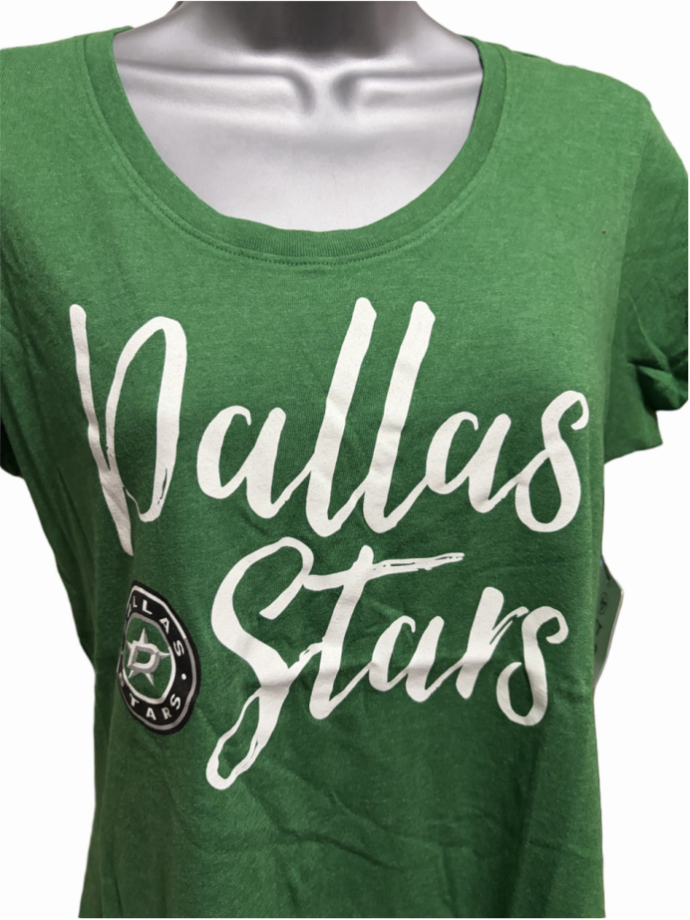NWT Women’s Dallas Stars T-Shirt in medium